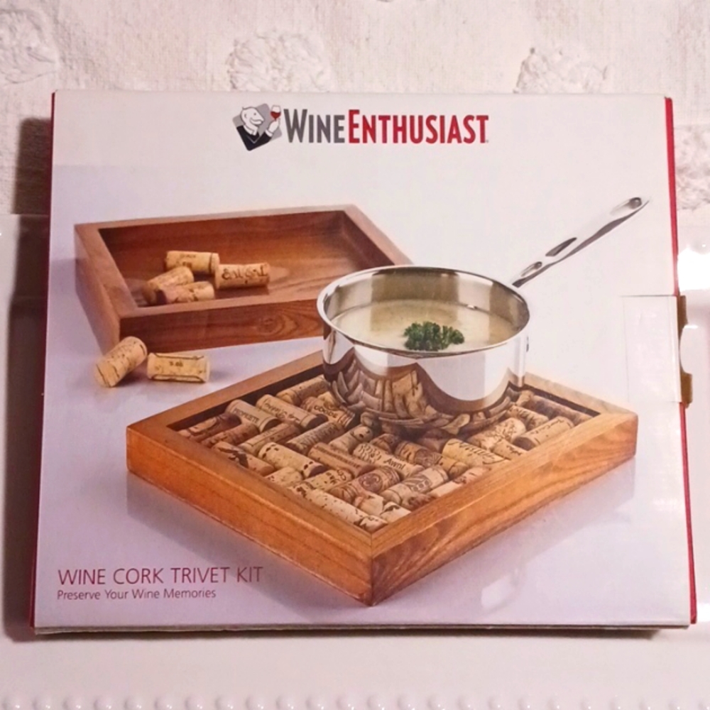 Wine Enthusiast 🍷 Wine Cork Trivet Kit
